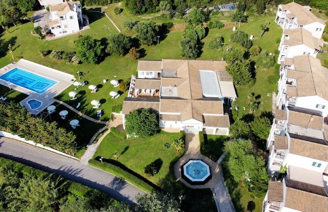 Rebecca's Village - Foto 1