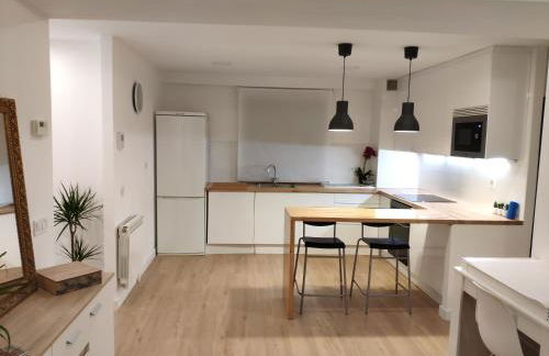 Apartamento LOS VEGA- parking privado - Foto 4