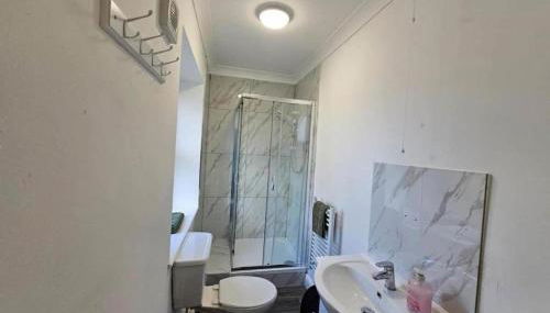 Stylish 1 Bedroom Flat Near Bridgend Town Centre - Foto 5