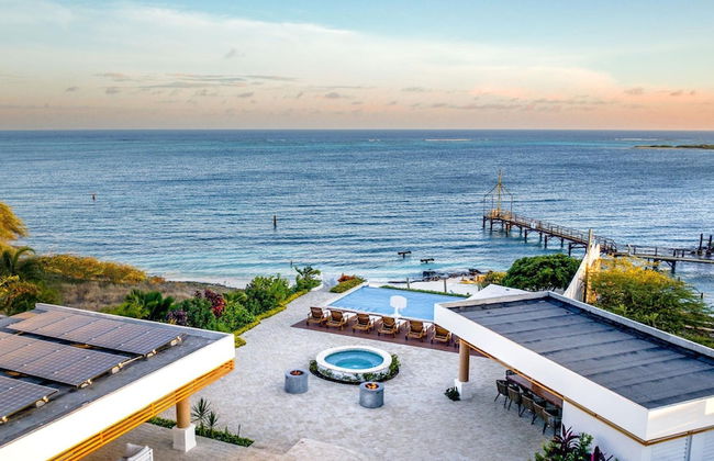 Beachfront Villa w Pool Sleeps 16 Dining Tub - Foto 58