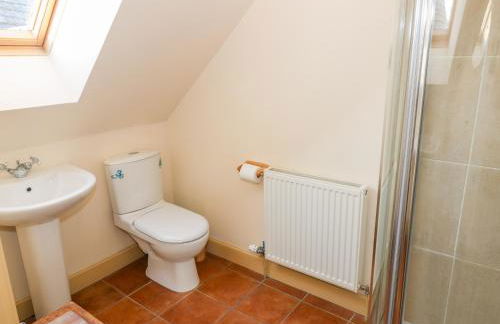 The Roundhouse - Photo 15