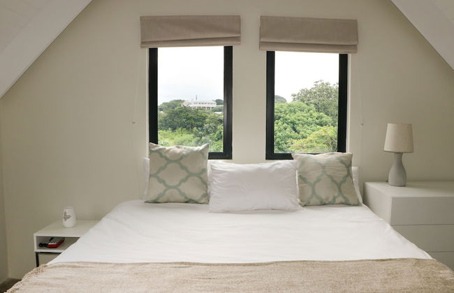 Apartments on The Eighteenth - Photo 10