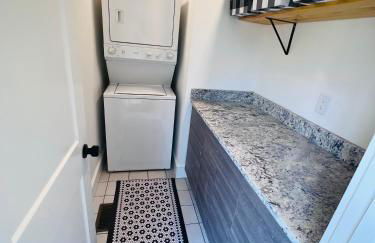 Mill House in Beautiful Downtown Jefferson - Foto 22