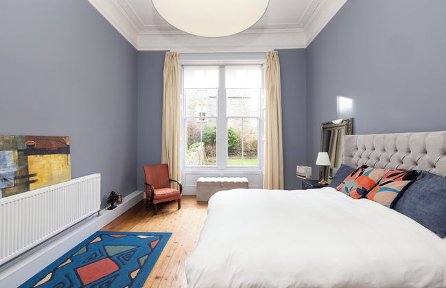 Spacious 2-Bedroom Ground Floor Flat - Foto 11