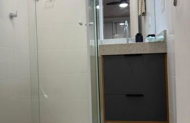 Apartamento Pé na Areia com Churrasqueira Carvão Wi Fi Grátis - Photo 34