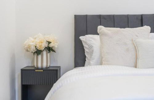 Coulsdon Luxe - Sleeps 3 - Near Station - Foto 2