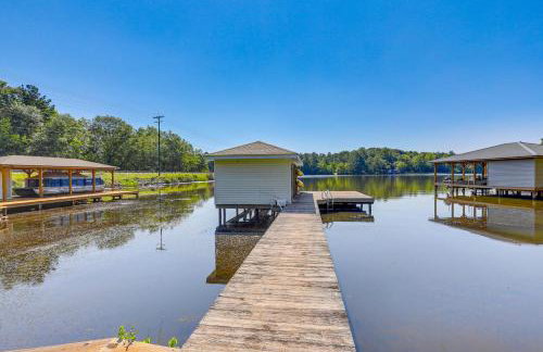 Lakefront Milledgeville Home with Private Dock! - Foto 31