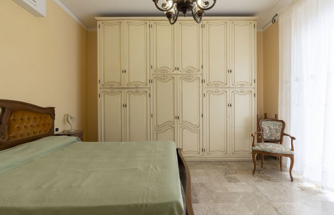 3 bedroom House in Cipressa with garden and terrace - Photo 21