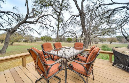 Serene Family Cottage with Deck and BBQ - Foto 20