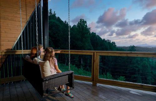 Golden Dawn at Saluda Mountain Retreats - Photo 1