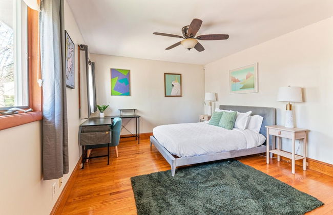 HV Spacious Retreat w Pool No Cleaning Fee - Foto 28