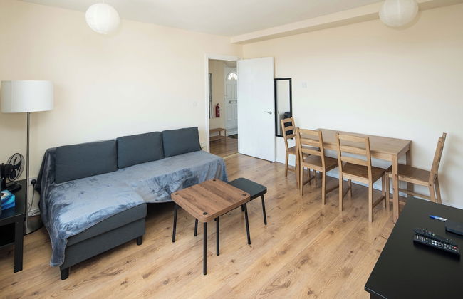2BD London Flat - City Buzz & Parkside Serenity - Foto 14