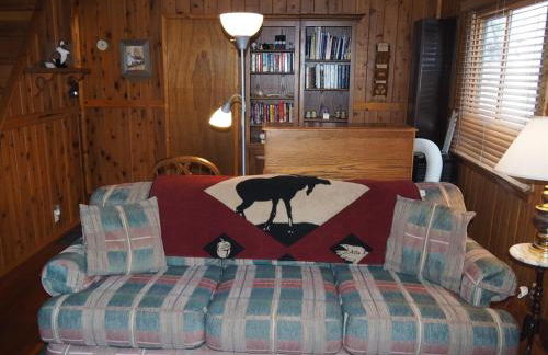 The Crystalaire Cabin - Charming and Relaxing! - Photo 16