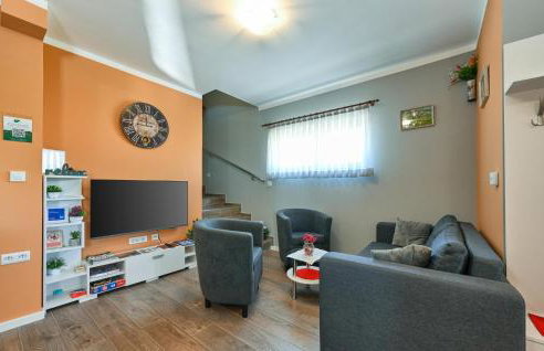 Amazing Home In Sveti Kriz - Foto 3