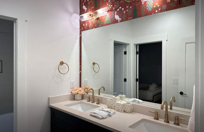 Boutique Chic - Photo 31