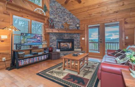 Red Apple Mountaintop cabin hot tub, WiFi, Pet friendly, Fireplace, pit, BEST VIEWS - Foto 6