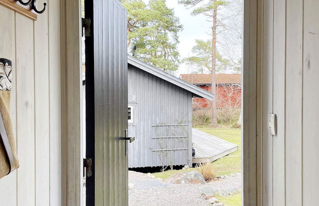 4 Person Holiday Home in Grisslehamn - Photo 15