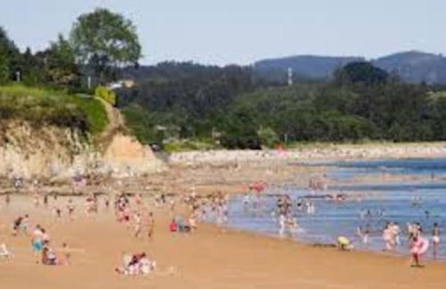 Apartamento de playa familiar, piscina y garaje. - Foto 34