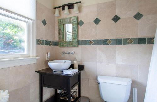 H St Sanctuary Capitol Hill Carriage House - Photo 17