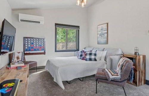 High Mountain Rustic Cabin Hot Tub Game Loft - Foto 32