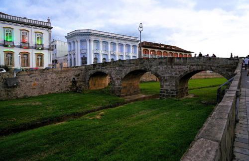 Spacious Unique Haven House in the Historic Center - Foto 15