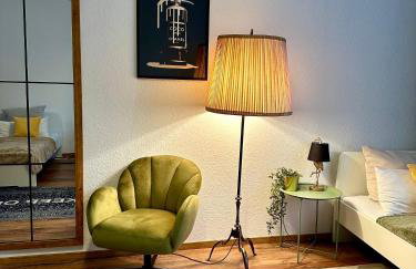 Premium-Apartment im Duisburger Süden, nähe Düsseldorf Flughafen & Messe, Komplett ausgestattetes Apartment mit modernen Altbau-Flair - Photo 3