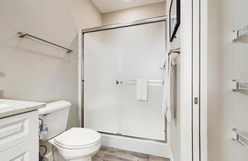 Lake View Cabin Sleeps 10 Pool Golf Marina Access - Foto 15