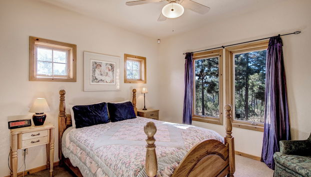 Blue Lake Lodge by Ruidoso Vacation Rentals - Foto 2, Servicios del alojamiento