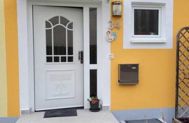 3-Room Apartment in Rowhouse - Oktoberfest, Trade Shows, Business - Foto 1