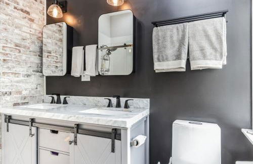 Enchanting Historic Home near West Point Beacon - Foto 5