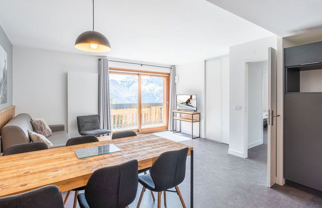 Chalet in Auris-en-oisans With Balcony Views - Photo 23