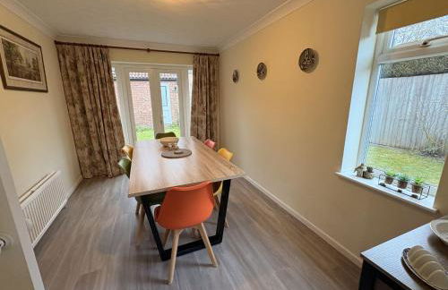 Halcyon House - Photo 5