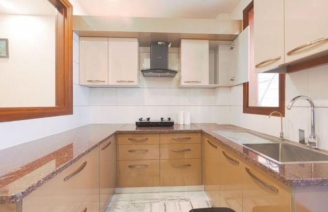 Tranquil 2BR Oasis With Balcony Bathtub - Foto 41