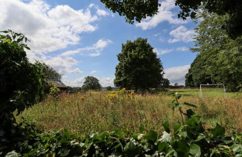 Manor Barn Cottage - Photo 26