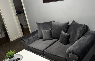 Bradford Service accommodation - Photo 1