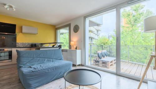 Apartment near metro with parking & balconies - Foto 1