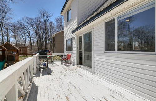 Cozy Poconos Mountain House with 3 bedrooms - Foto 79