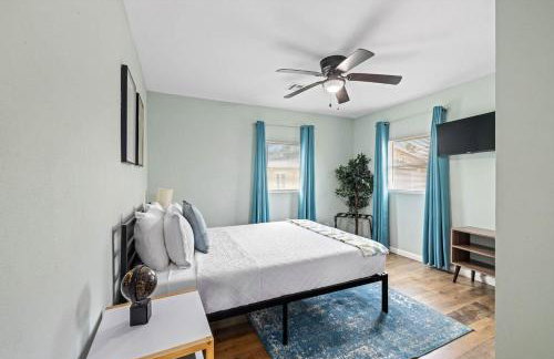 Cozy Home Nr Beach Pier Games WiFi Yard BBQ - Foto 18