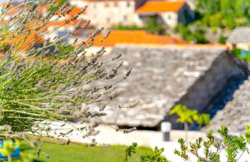 Villa Green Garden - Photo 23