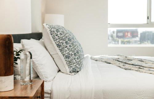 Stylish Vibes 1BD in WEHO - Foto 8