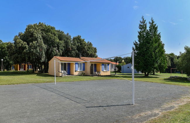 Gite in a Holiday Park With Pool - Foto 41