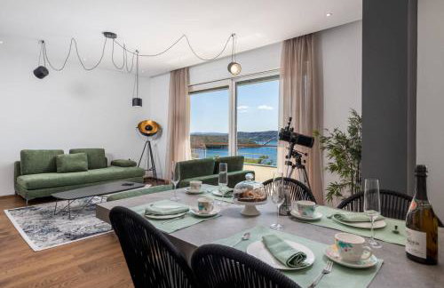 Luxury Villa Oštro with pool & Krk bridge view - Photo 37