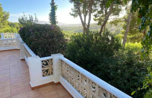 South facing Villa with beautiful views - Foto 27