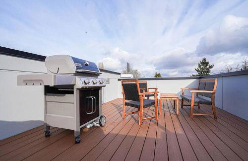 New modern Nordic style home, View, Rooftop deck - Foto 15