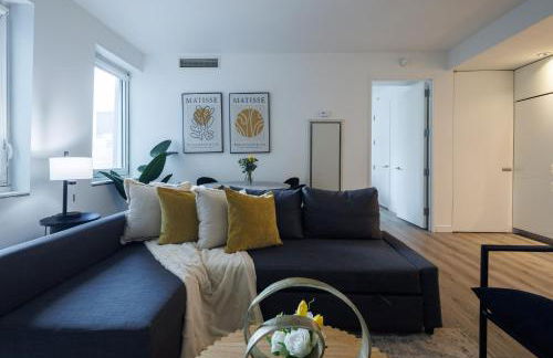 Stylish NYC Haven Steps to Broadway & Dining - Foto 13