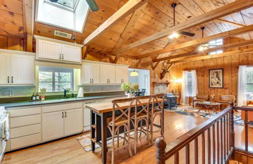 1 Mi to Beach Lake Rabun Home with Carriage House - Foto 8