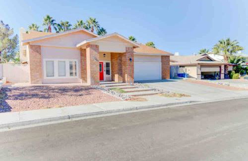 Arcade game room, 2 king beds, ev chargers - Foto 25
