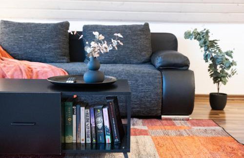 Modernes Apartment mit Balkon, Parkplatz, Waschmaschine für 4-5 Gäste - Foto 29