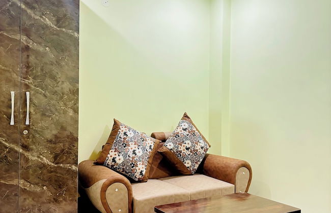 Roomshala 177 Homestay Thehrav - Foto 7