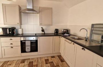 Wendon Holidays - Photo 80